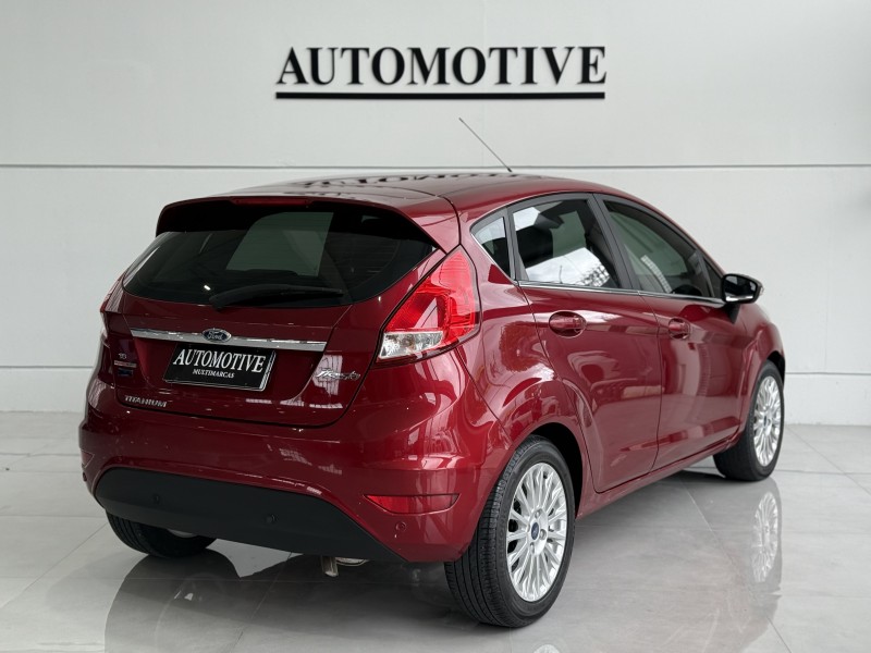 FIESTA 1.6 TITANIUM HATCH 16V FLEX 4P AUTOMÁTICO - 2016 - CAXIAS DO SUL