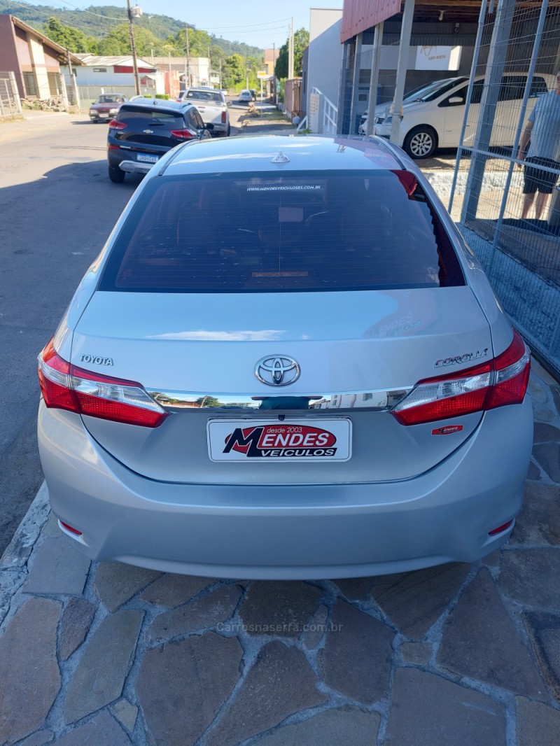 COROLLA 1.8 GLI 16V FLEX 4P AUTOMÁTICO - 2017 - TRêS COROAS