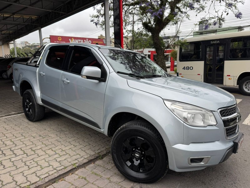s10 2.8 lt 4x4 cd 16v turbo diesel 4p automatico 2013 caxias do sul