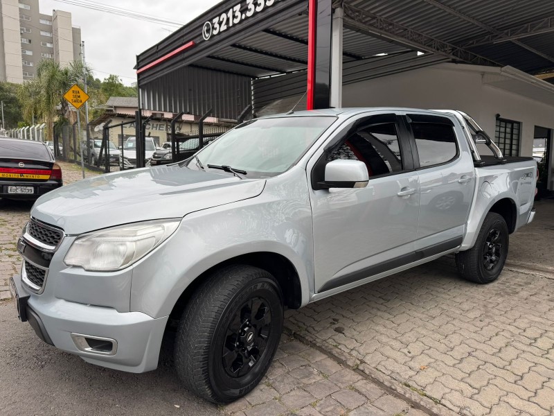 S10 2.8 LT 4X4 CD 16V TURBO DIESEL 4P AUTOMÁTICO - 2013 - CAXIAS DO SUL