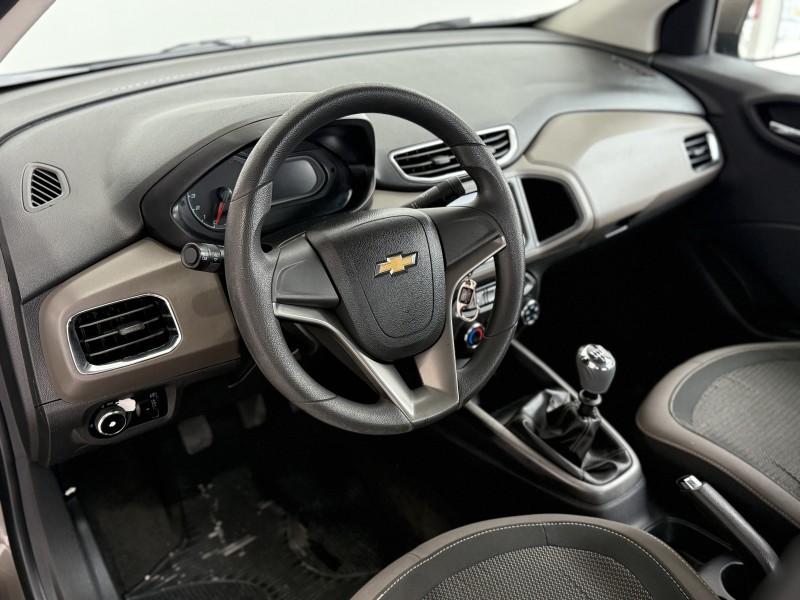 PRISMA 1.4 MPFI LTZ 8V FLEX 4P MANUAL - 2013 - CAXIAS DO SUL