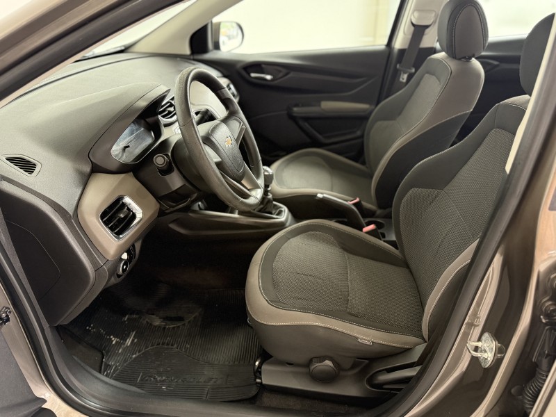 PRISMA 1.4 MPFI LTZ 8V FLEX 4P MANUAL - 2013 - CAXIAS DO SUL