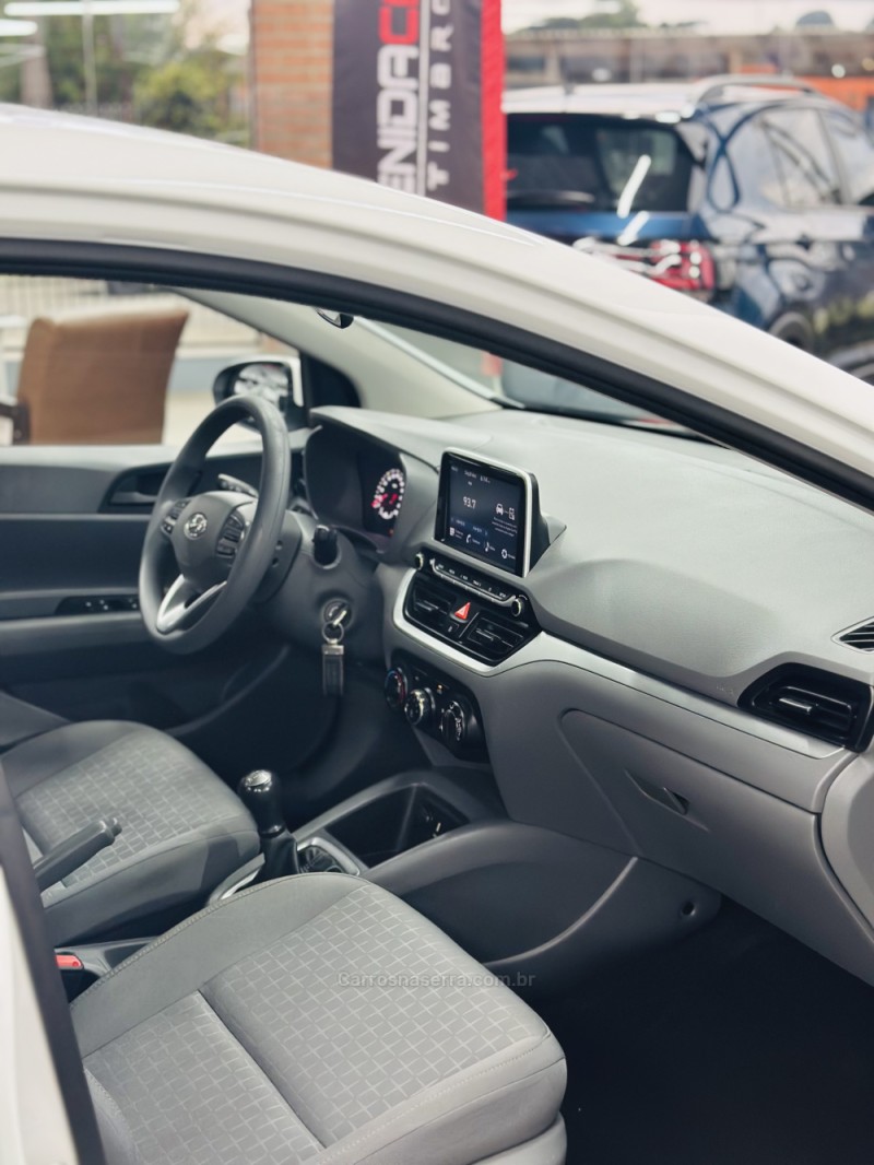 HB20S 1.0 COMFORT 12V FLEX 4P MANUAL - 2023 - CANELA