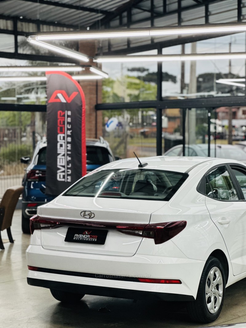 HB20S 1.0 COMFORT 12V FLEX 4P MANUAL - 2023 - CANELA