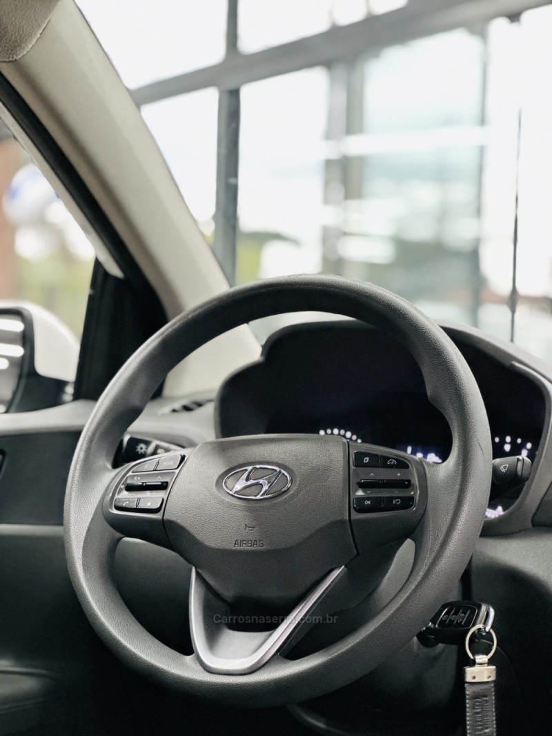 HB20S 1.0 COMFORT 12V FLEX 4P MANUAL - 2023 - CANELA