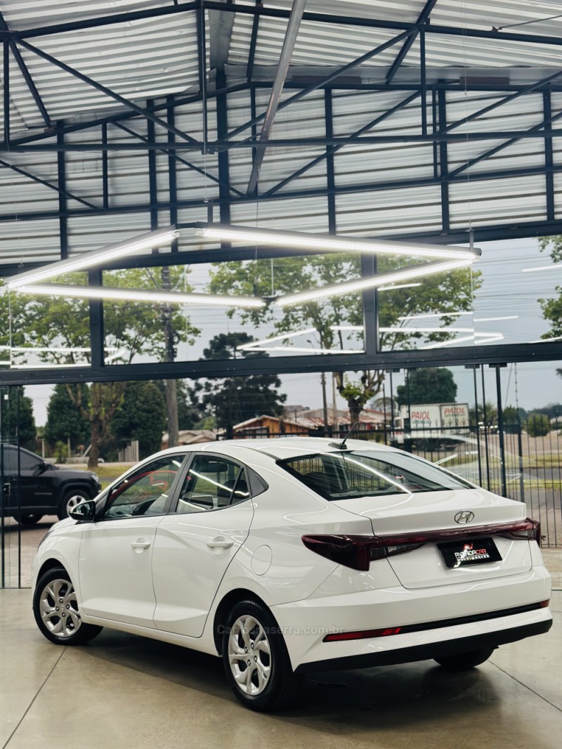 HB20S 1.0 COMFORT 12V FLEX 4P MANUAL - 2023 - CANELA