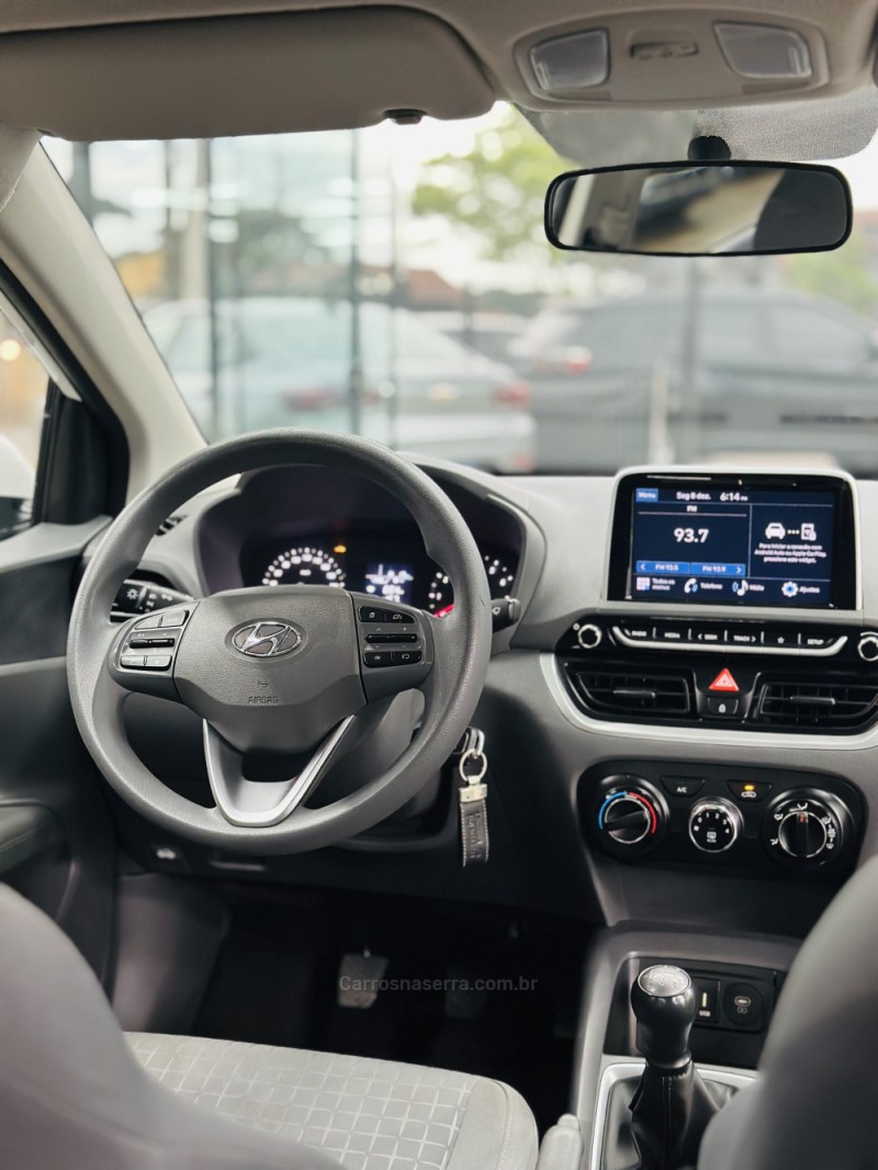 HB20S 1.0 COMFORT 12V FLEX 4P MANUAL - 2023 - CANELA