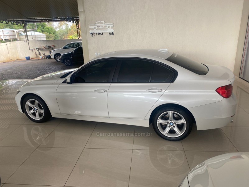 320I 2.0 16V TURBO ACTIVE FLEX 4P AUTOMÁTICO - 2015 - LAJEADO