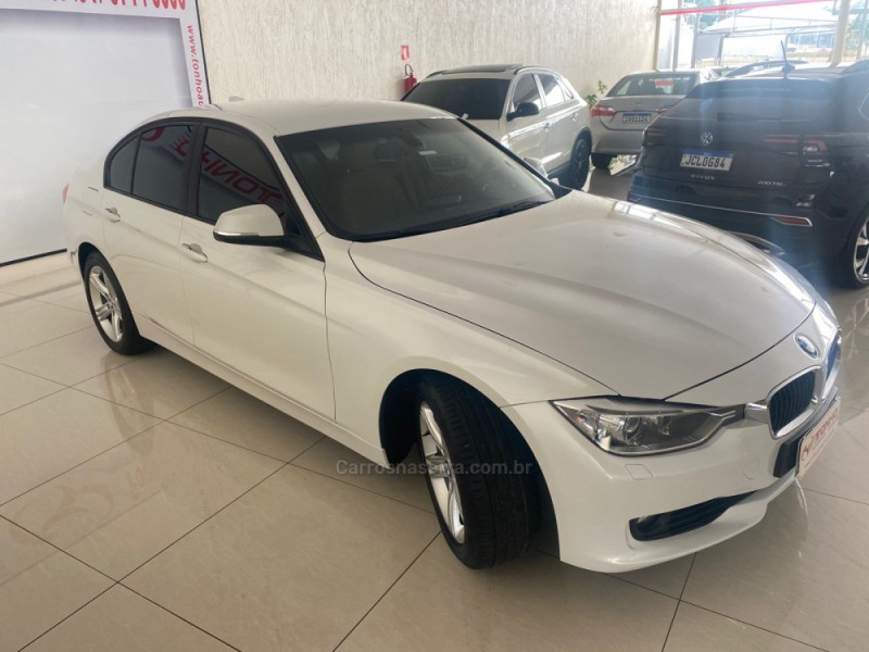 320I 2.0 16V TURBO ACTIVE FLEX 4P AUTOMÁTICO - 2015 - LAJEADO