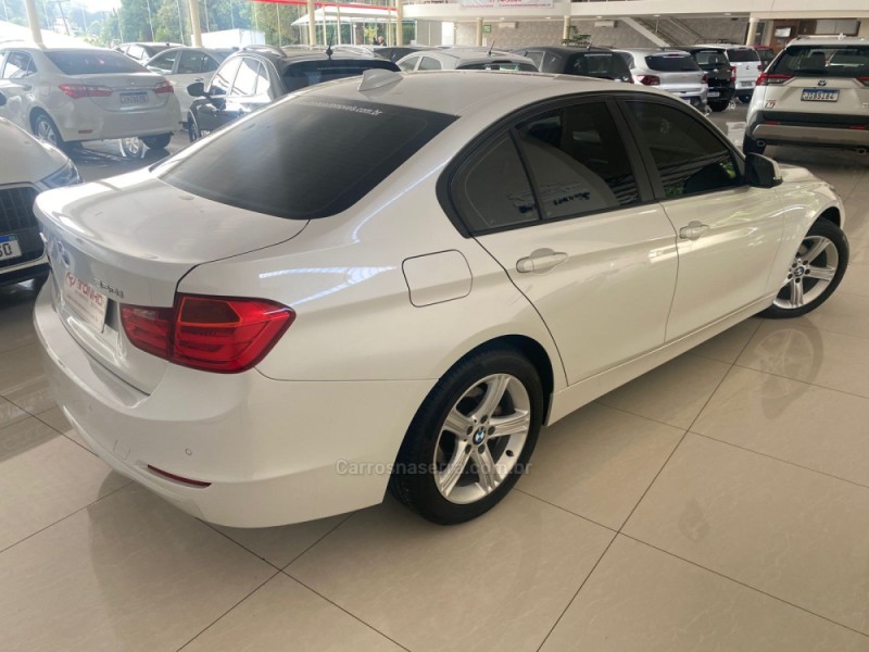 320I 2.0 16V TURBO ACTIVE FLEX 4P AUTOMÁTICO - 2015 - LAJEADO