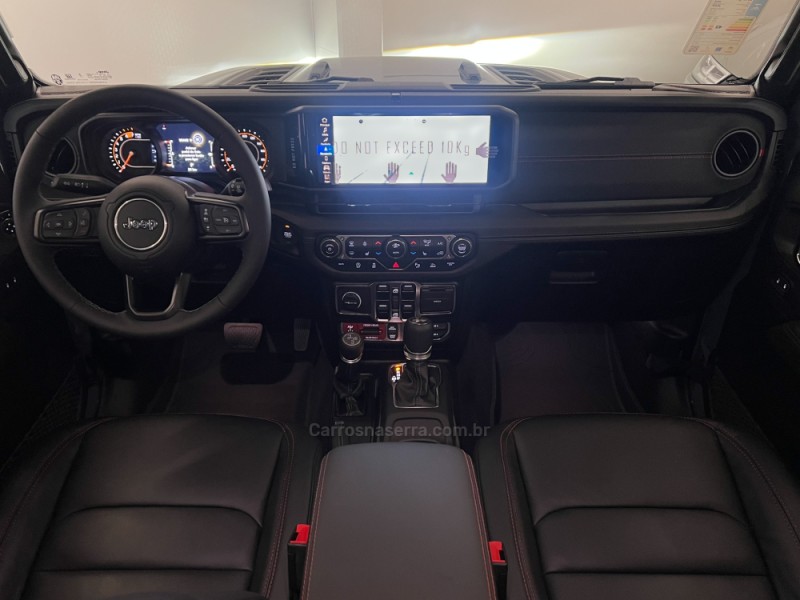 WRANGLER 2.0 RUBICON 4X4 AT8 16V GASOLINA 4P AUTOMÁTICO - 2025 - FLORES DA CUNHA