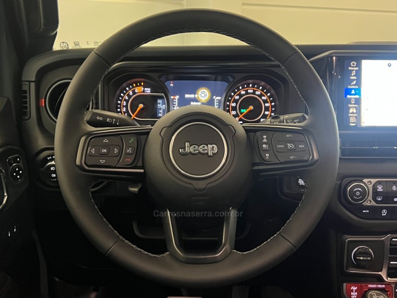 WRANGLER 2.0 RUBICON 4X4 AT8 16V GASOLINA 4P AUTOMÁTICO - 2025 - FLORES DA CUNHA