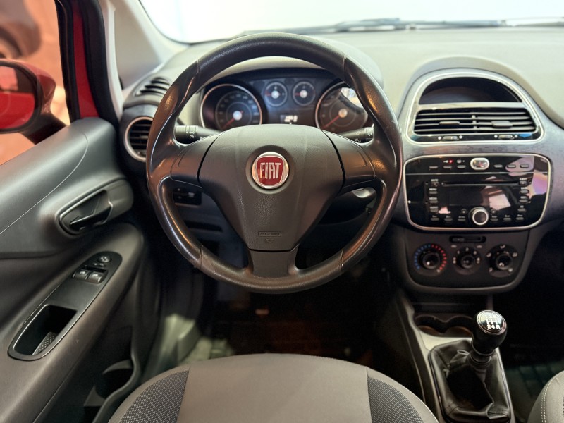 PUNTO 1.4 ATTRACTIVE 8V FLEX 4P MANUAL - 2014 - CAXIAS DO SUL