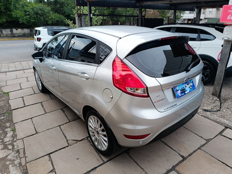 FIESTA 1.6 TITANIUM HATCH 16V FLEX 4P AUTOMÁTICO - 2015 - BENTO GONçALVES