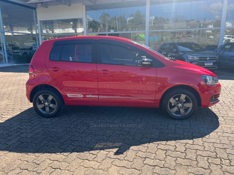 FOX 1.6 CONNECT 8V FLEX 4P MANUAL - 2018 - NOVA PETRóPOLIS