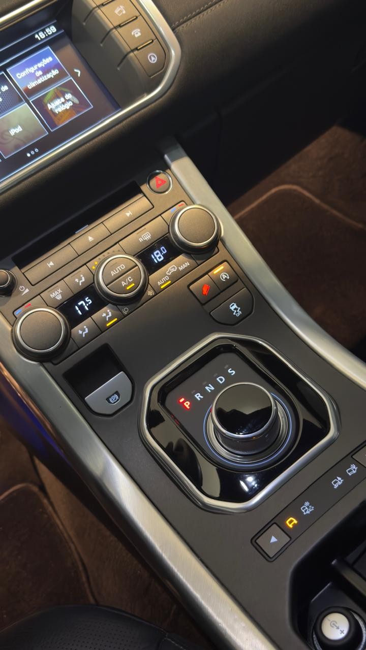 RANGE ROVER EVOQUE 2.0 HSE DYNAMIC 4WD 16V GASOLINA 4P AUTOMÁTICO - 2016 - CAXIAS DO SUL