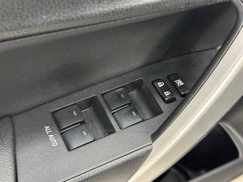 COROLLA 2.0 XEI 16V FLEX 4P AUTOMÁTICO - 2019 - SANTA CRUZ DO SUL