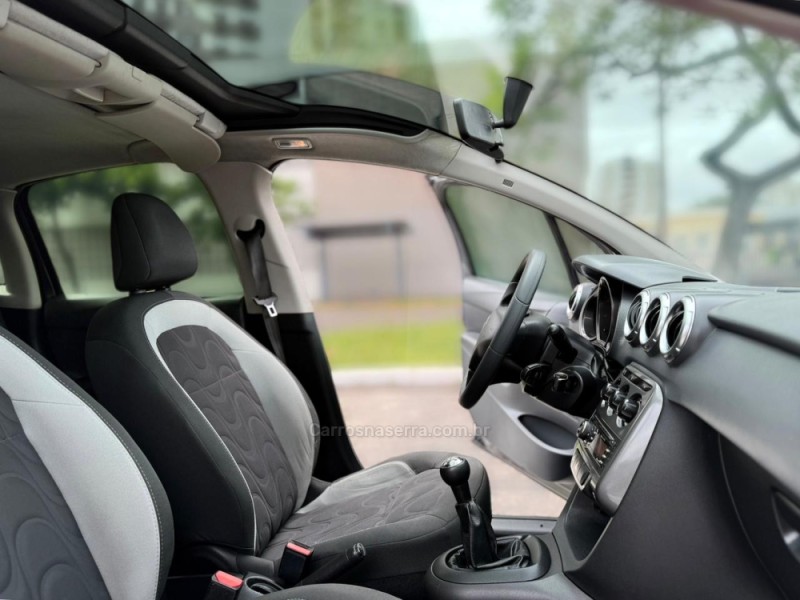 C3 1.5 TENDANCE 8V FLEX 4P MANUAL - 2015 - NOVO HAMBURGO