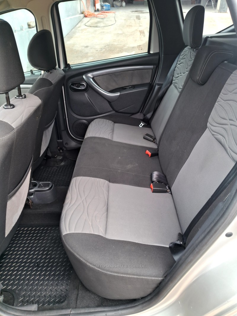 DUSTER 1.6 DYNAMIQUE 4X2 16V FLEX 4P MANUAL - 2014 - BENTO GONçALVES