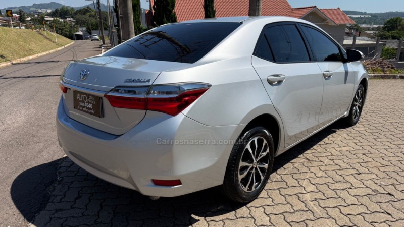 COROLLA 1.8 GLI 16V FLEX 4P AUTOMÁTICO - 2018 - DOIS IRMãOS