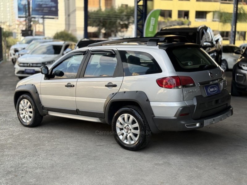 PALIO 1.8 MPI ADVENTURE WEEKEND 16V FLEX 4P AUTOMATIZADO - 2015 - CAXIAS DO SUL