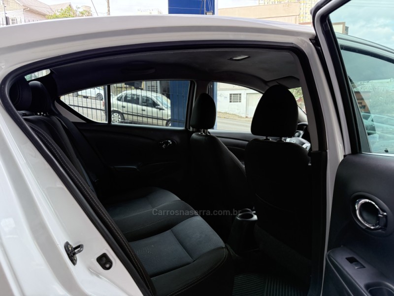 VERSA 1.6 16V FLEX SV 4P XTRONIC - 2018 - CAXIAS DO SUL