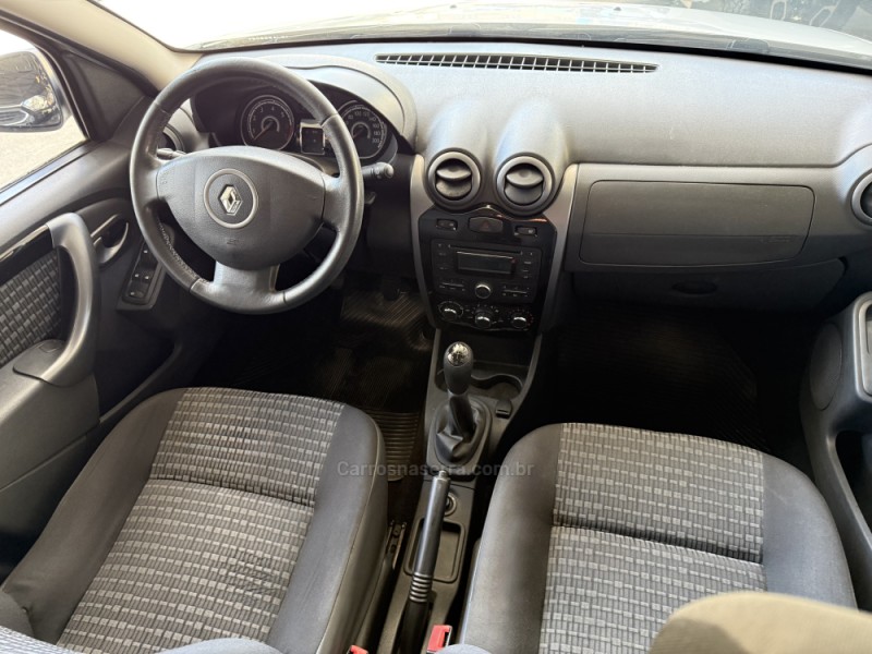 SANDERO 1.6 PRIVILÉGE 8V FLEX 4P MANUAL - 2012 - CAXIAS DO SUL