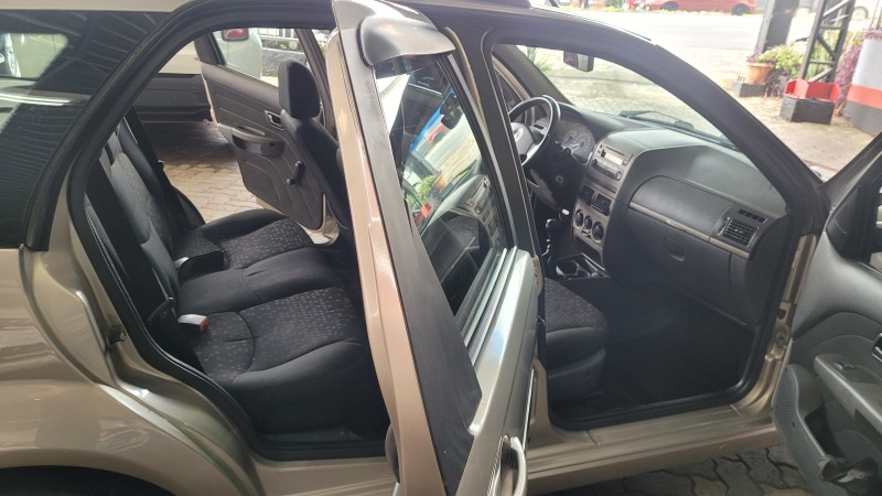 PALIO 1.4 MPI ATTRACTIVE WEEKEND 8V FLEX 4P MANUAL - 2011 - GARIBALDI