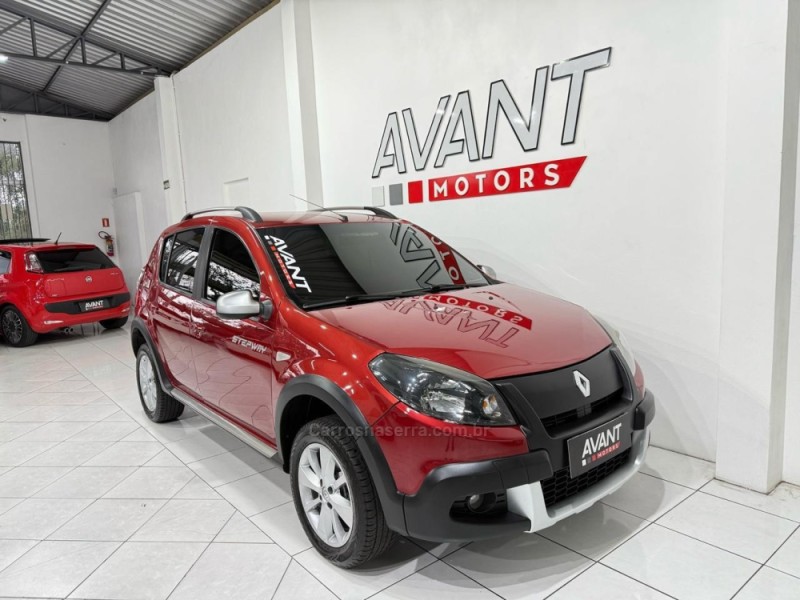 SANDERO 1.6 STEPWAY 8V FLEX 4P MANUAL - 2014 - NOVO HAMBURGO