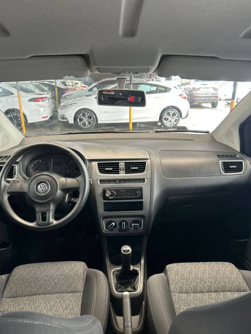 FOX 1.0 MI 8V FLEX 4P MANUAL - 2014 - PASSO FUNDO