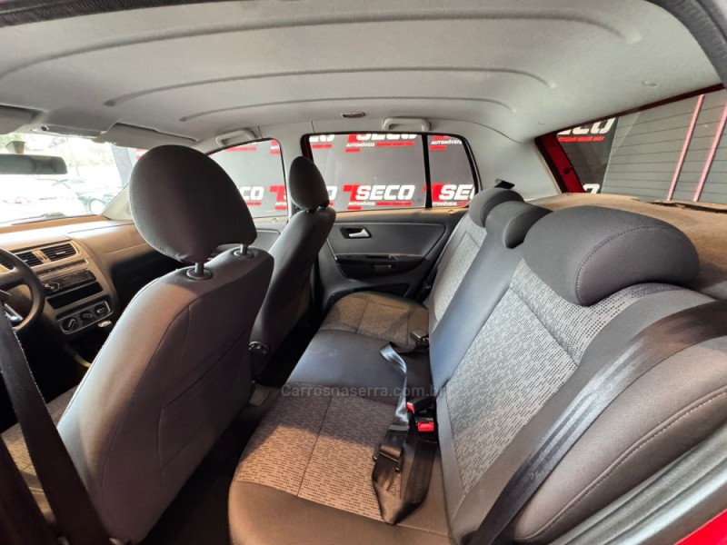 FOX 1.0 MI 8V FLEX 4P MANUAL - 2014 - PASSO FUNDO