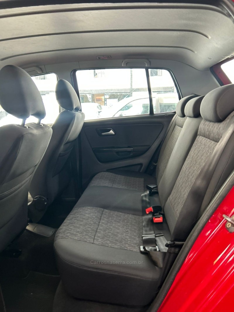 FOX 1.0 MI 8V FLEX 4P MANUAL - 2014 - PASSO FUNDO