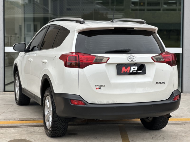 RAV4 2.0 4X2 16V GASOLINA 4P AUTOMÁTICO - 2014 - TUPANDI