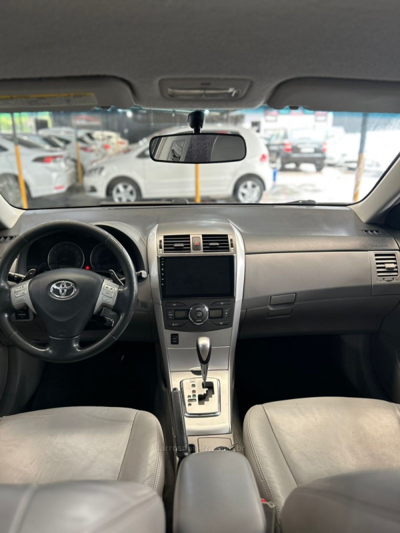 COROLLA 2.0 XEI 16V FLEX 4P AUTOMÁTICO - 2013 - PASSO FUNDO