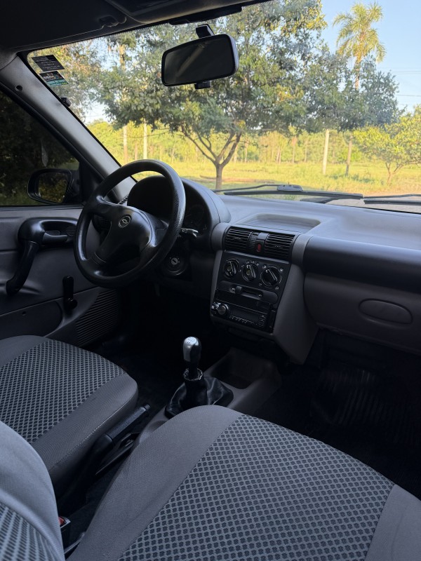 CORSA 1.0 MPFI CLASSIC SEDAN SPIRIT 8V FLEX 4P MANUAL - 2009 - ARROIO DO MEIO