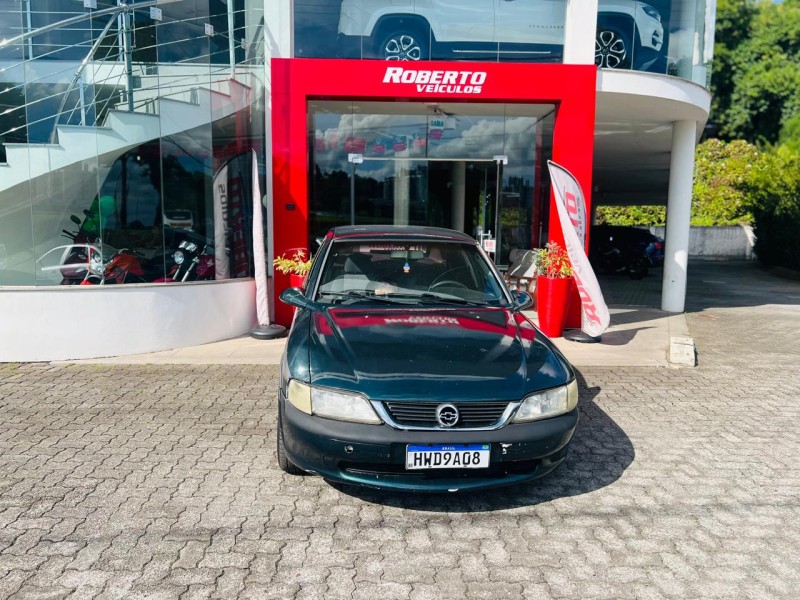 VECTRA 2.0 MPFI GL 8V GASOLINA 4P MANUAL - 1999 - BENTO GONçALVES
