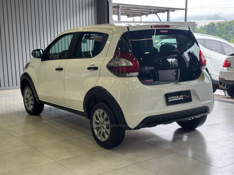 MOBI 1.0 8V EVO FLEX LIKE. MANUAL - 2023 - DOIS IRMãOS