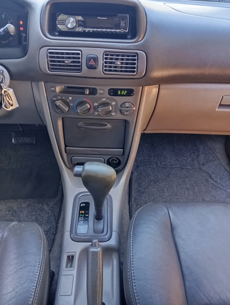 COROLLA 1.8 XEI 16V GASOLINA 4P AUTOMÁTICO - 2001 - CAXIAS DO SUL