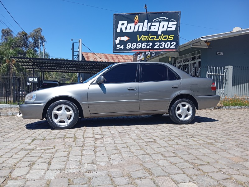 COROLLA 1.8 XEI 16V GASOLINA 4P AUTOMÁTICO - 2001 - CAXIAS DO SUL