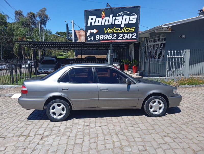 COROLLA 1.8 XEI 16V GASOLINA 4P AUTOMÁTICO - 2001 - CAXIAS DO SUL