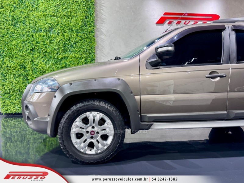 PALIO 1.8 MPI ADVENTURE LOCKER WEEKEND 8V FLEX 4P MANUAL - 2011 - NOVA PRATA