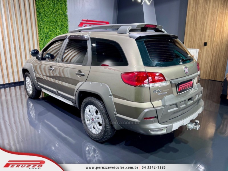 PALIO 1.8 MPI ADVENTURE LOCKER WEEKEND 8V FLEX 4P MANUAL - 2011 - NOVA PRATA