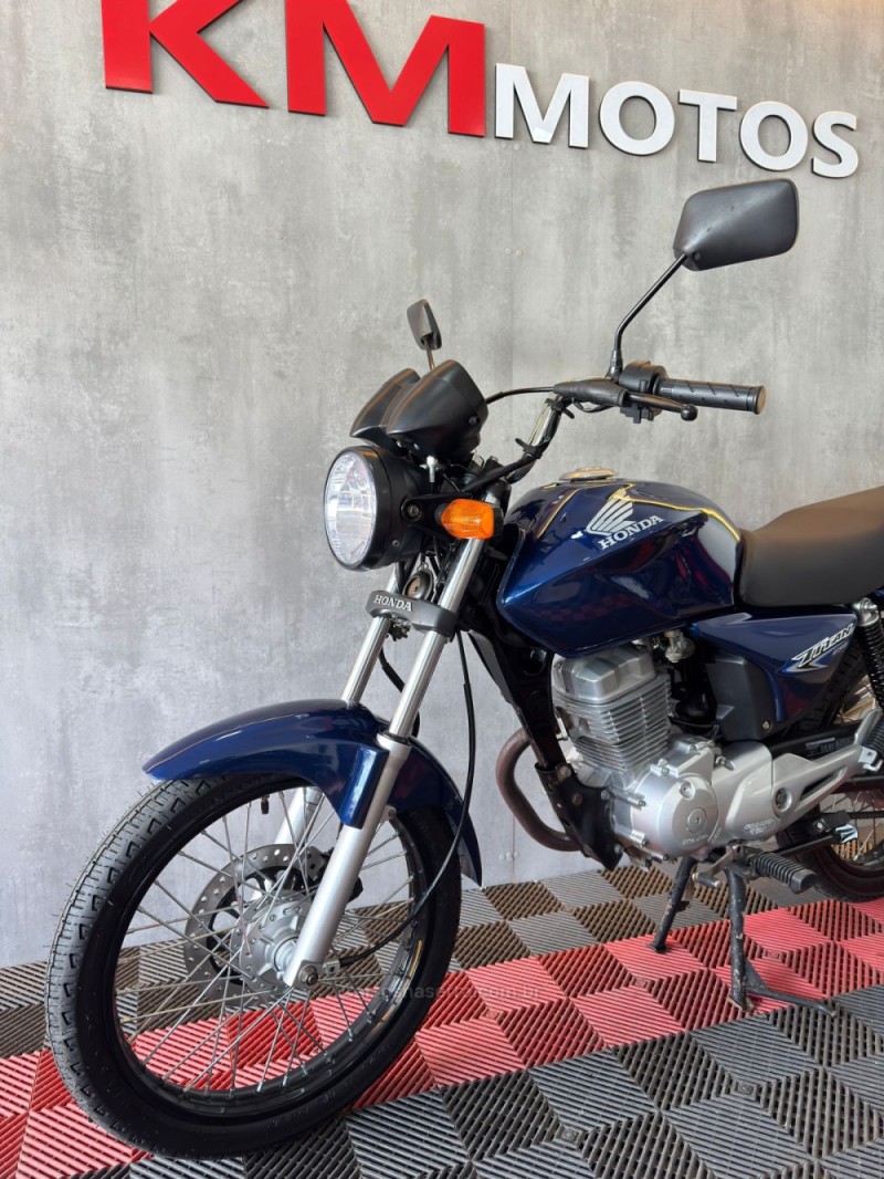 CG 150 TITAN ESD - 2005 - PORTãO