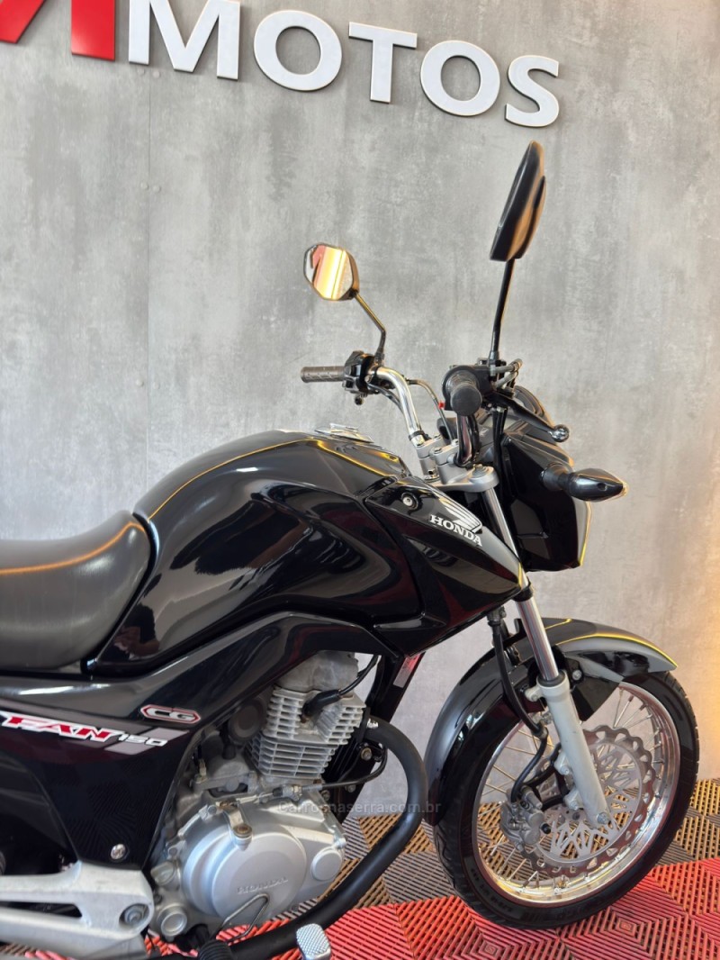 CG 150 FAN ESDI - 2015 - PORTãO