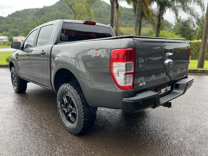 RANGER 2.2 XLS 4X4 CD 16V DIESEL 4P AUTOMÁTICO - 2019 - BOM PRINCíPIO