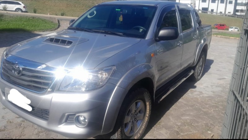 hilux 3.0 sr 4x4 cd 16v turbo intercooler diesel 4p automatico 2015 farroupilha