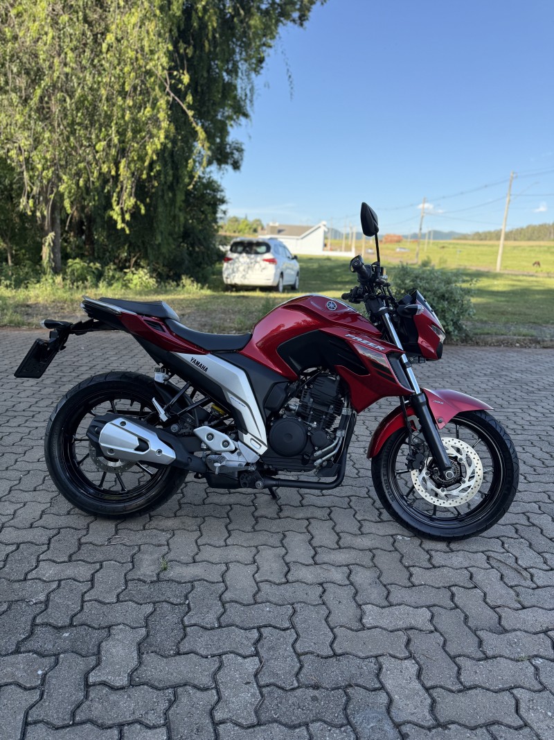 FAZER FZ25 ABS - 2012 - ARROIO DO MEIO