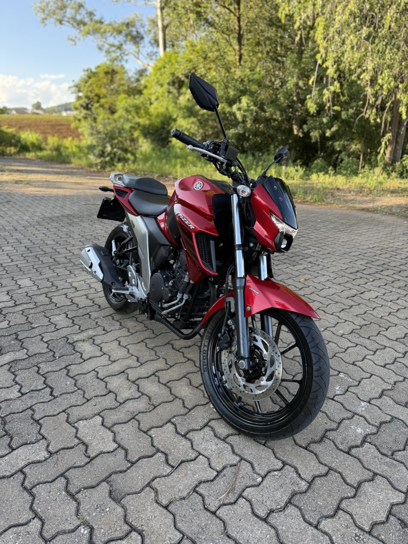 fazer fz25 abs 2012 arroio do meio