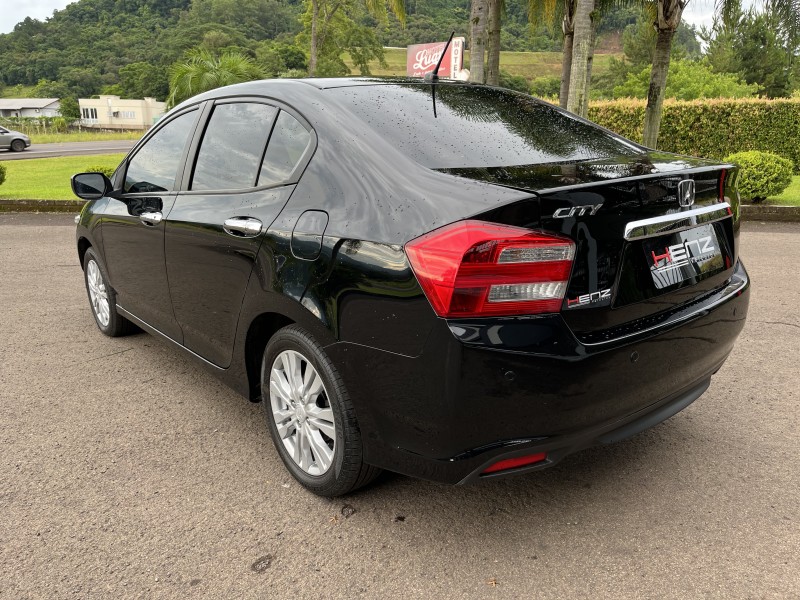 CITY 1.5 LX 16V FLEX 4P AUTOMÁTICO - 2014 - BOM PRINCíPIO