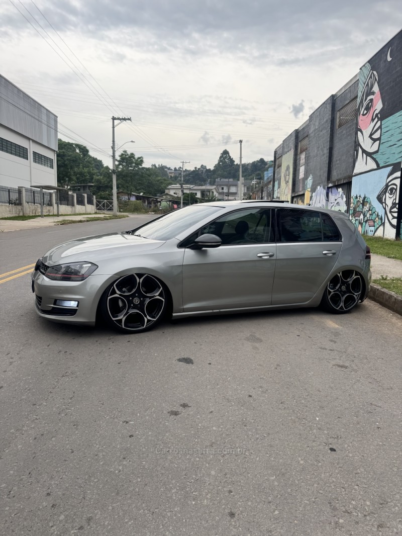GOLF 1.4 TSI HIGHLINE 16V TOTAL FLEX 4P TIPTRONIC - 2015 - CAXIAS DO SUL